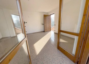 Cucina - Trilocale via Giorgio Paglia, Trescore Balneario - foto 4