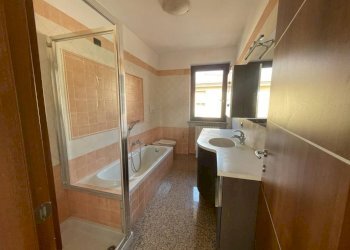 Bagno - Trilocale via Giorgio Paglia, Trescore Balneario - foto 8