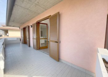 Terrazzo - Trilocale via Giorgio Paglia, Trescore Balneario - foto 17