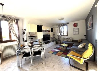 soggiorno/cucina - Quadrilocale via Alessandro Tassoni, Bologna (zona Borgo Panigale) - foto 2