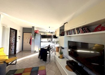 soggiorno/cucina - Quadrilocale via Alessandro Tassoni, Bologna (zona Borgo Panigale) - foto 6