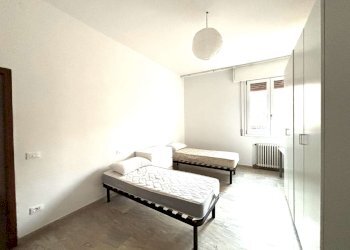 camera doppia - Trilocale via Fontanina, Bologna (zona Centro Storico) - foto 10