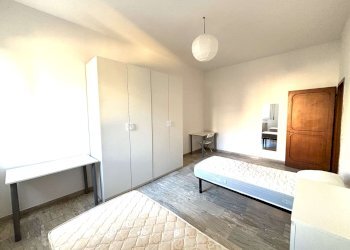 camera doppa - Trilocale via Fontanina, Bologna (zona Centro Storico) - foto 15