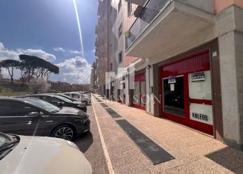 Foto 1 - Commercial Premises Via XXV Aprile
 
31, Campobasso - photo 1