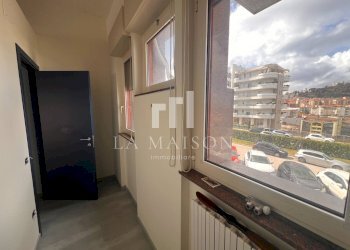 Foto 7 - Commercial Premises Via XXV Aprile
 
31, Campobasso - photo 7