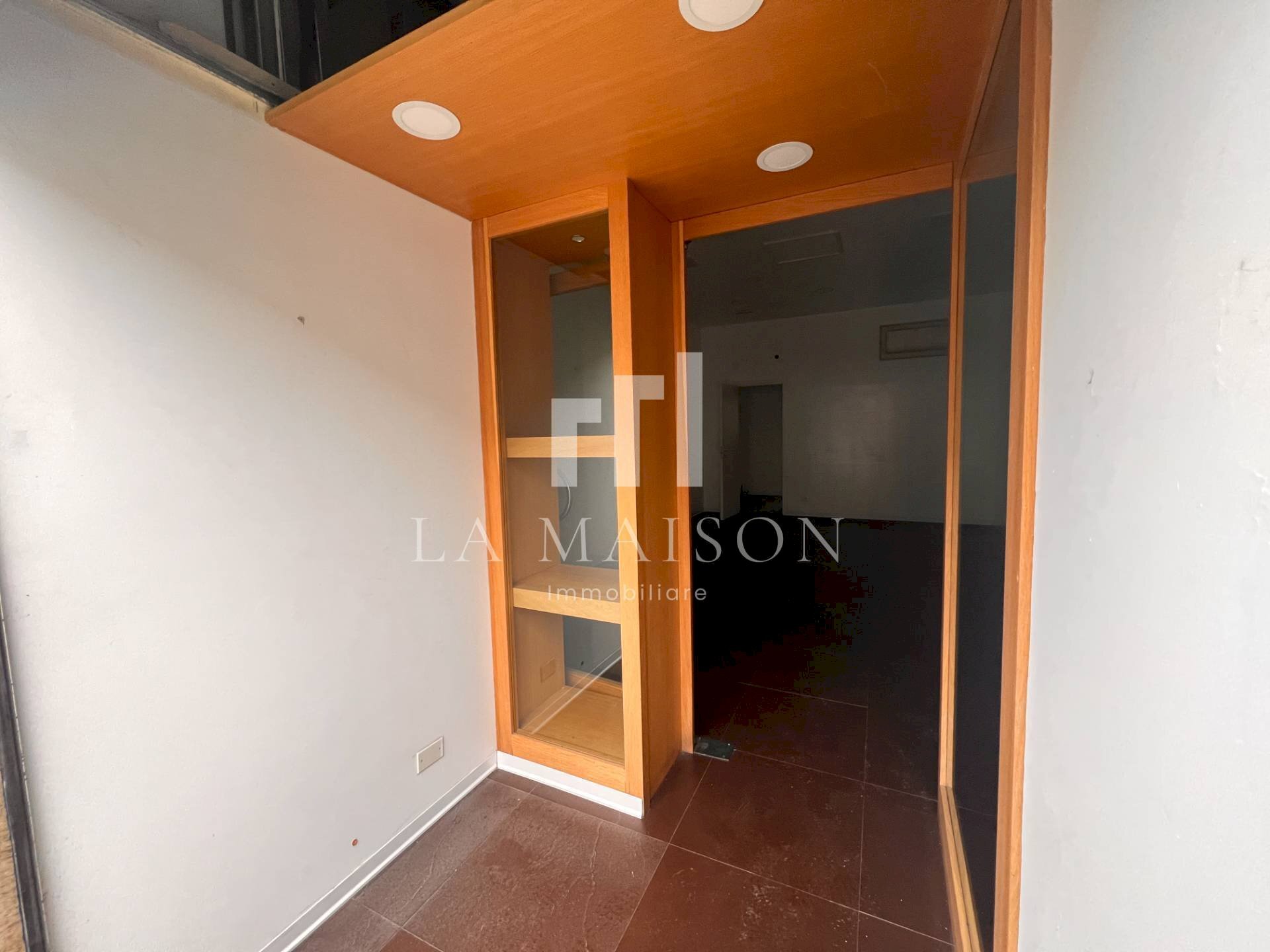 Foto 1 - Commercial Premises Corso Vittorio Emanuele II
 
75, Campobasso - photo 1