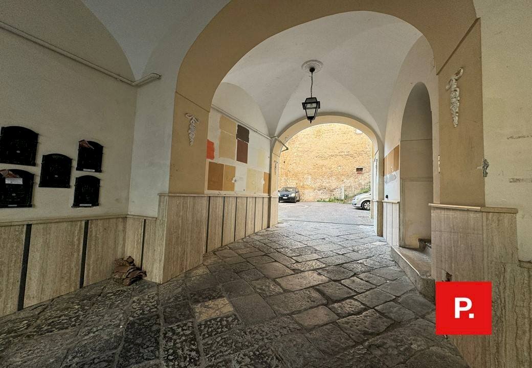 Foto 3 - Three-room apartment PIAZZA DUOMO, Caserta - photo 3