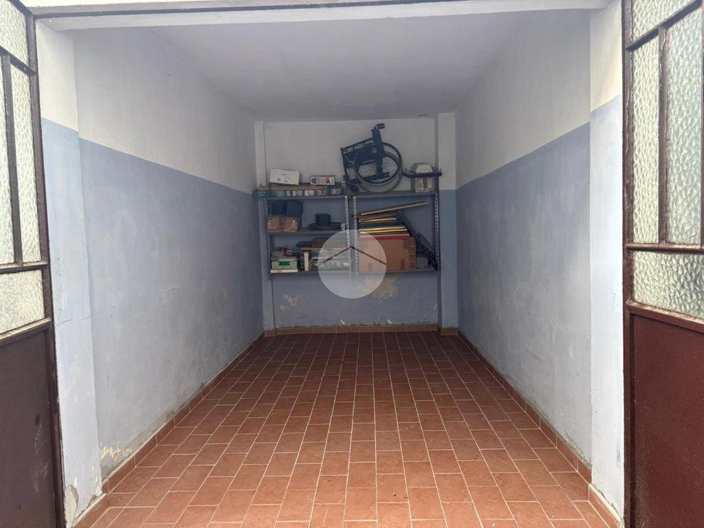 Box Via Santarosa, Grugliasco - photo 1