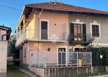 Casa semi indipendente Via Torino, San Francesco al Campo - foto 1