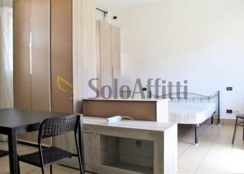 Zona Notte.JPG - Monolocale Via 24 Maggio, Parabiago - foto 6