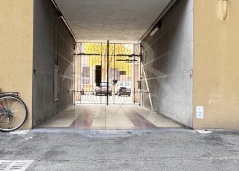 IMG_7461.jpg - Box Piazza della Pace 7, Bologna (zona Saragozza) - foto 7