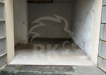 IMG_9003.JPG - Box Piazza della Pace 7, Bologna (zona Saragozza) - foto 2