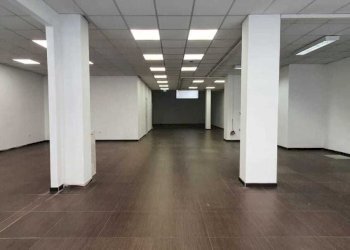 interno verso il fondo - Locale Commerciale Quartu Sant'Elena - foto 7