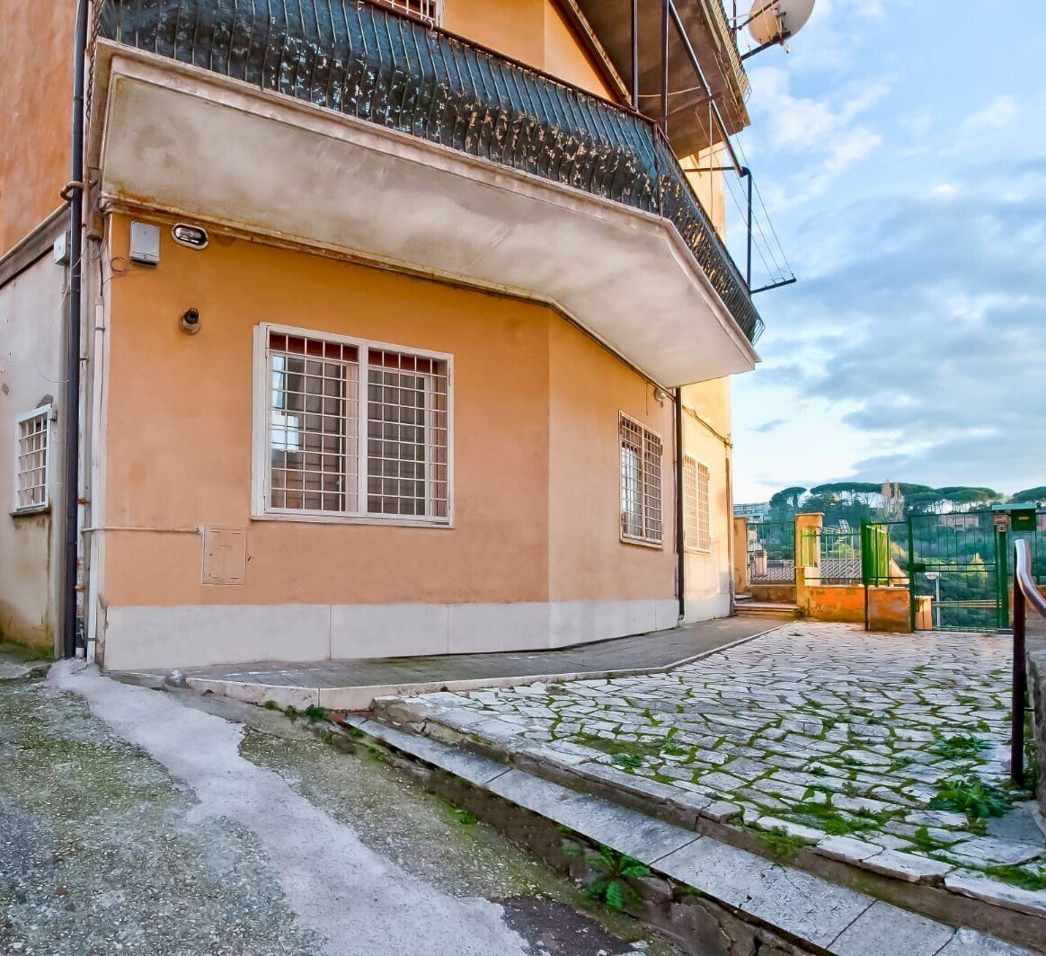 WhatsApp Image 2026-01-16 at 16.05.34.jpeg - Quadrilocale Via Parco degli Eroi, Marino - foto 2