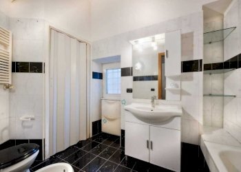 WhatsApp Image 2026-01-16 at 16.05.36 (1).jpeg - Quadrilocale Via Parco degli Eroi, Marino - foto 12