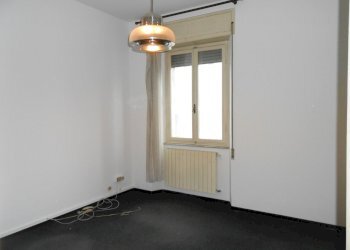 DSCN3567.JPG - Ufficio Viale Giovanni Pacini, Lucca - foto 1