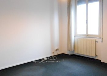 DSCN3572.JPG - Ufficio Viale Giovanni Pacini, Lucca - foto 9