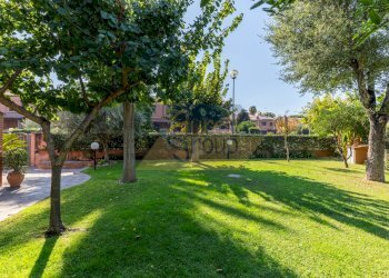 giardino - Villa Via Elio Petri, Roma - foto 6