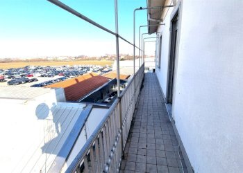 20241205_102017.jpg - Four-room apartment Via Giuseppe Zanardelli 5B, Parma (neighborhood Crocetta) - photo 1