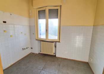 20241205_101630.jpg - Four-room apartment Via Giuseppe Zanardelli 5B, Parma (neighborhood Crocetta) - photo 9