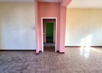 20241205_102123.jpg - Four-room apartment Via Giuseppe Zanardelli 5B, Parma (neighborhood Crocetta) - photo 14