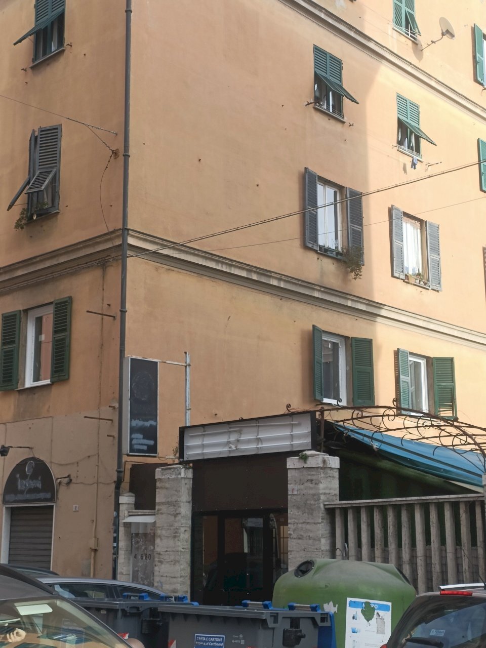 IMG20260108124921.jpg - Commercial Premises Genova (neighborhood Foce) - photo 3