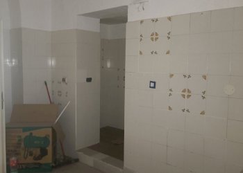 IMG20260108124030.jpg - Locale Commerciale Genova (zona Foce) - foto 11