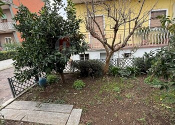 WhatsApp Image 2026-01-21 at 17.14.07 (1).jpeg - Three-room apartment Via Massa di San GiulianoVia di Massa San Giuliano, Roma - photo 16