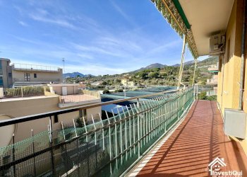 TERRAZZO - Bilocale Via Goffredo Mameli 125, Pietra Ligure - foto 6