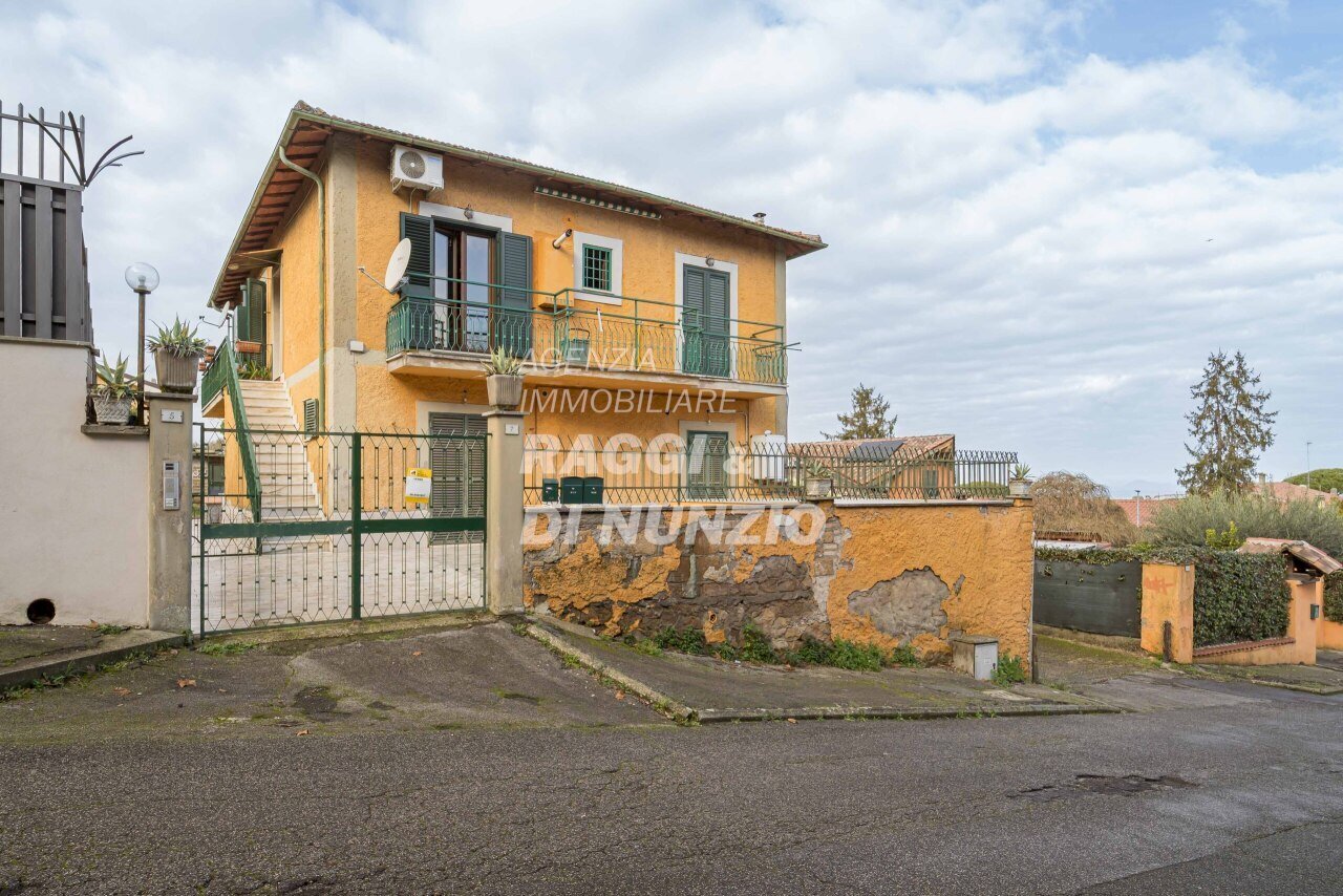 002_WEB.jpg - Trilocale Via del Termine 5, Frascati - foto 2