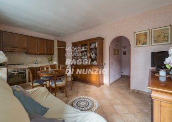 003_WEB.jpg - Trilocale Via del Termine 5, Frascati - foto 3