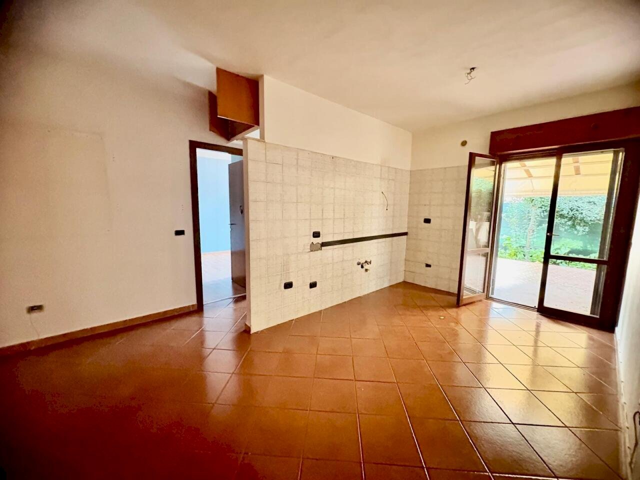 3.jpeg - Trilocale Via Domenico Luparelli, Guidonia Montecelio - foto 3