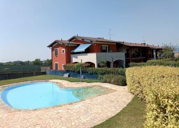 7a52b094-a7db-4473-9dc0-4dc0db6721f8.jpg - Quadrilocale Via Valtenesi, Muscoline - foto 2