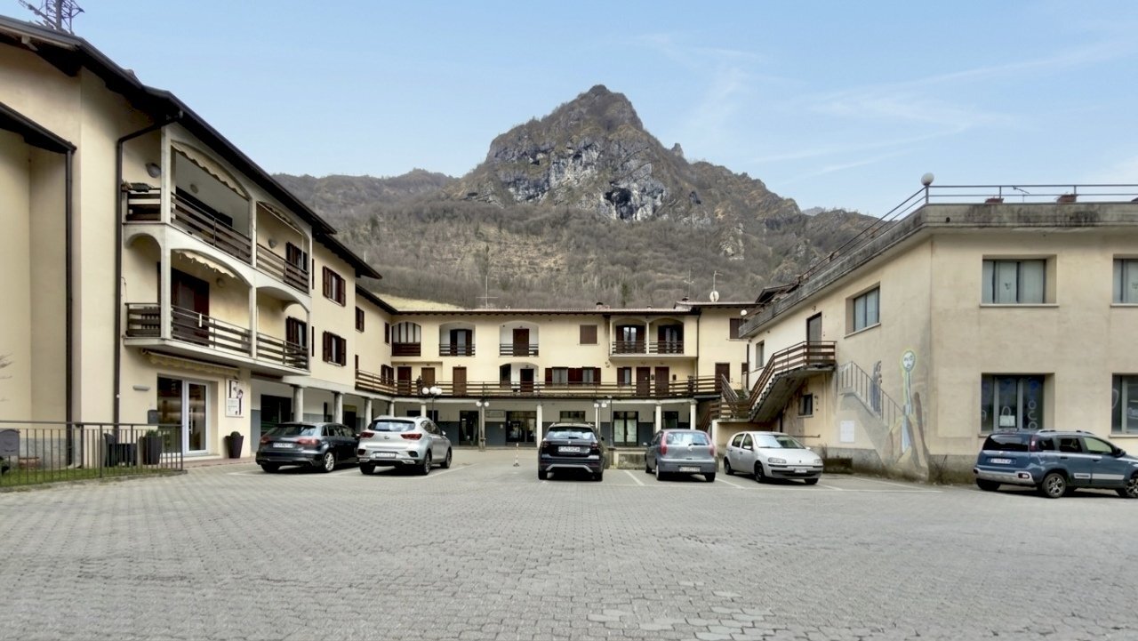 IMG_5366.jpg - Trilocale Via Roma, Gardone Val Trompia - foto 1