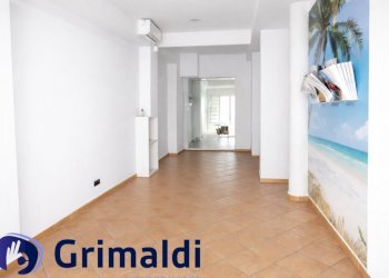 ChatGPT Image 3 mar 2026, 11_47_54.png - Locale Commerciale Napoli (zona Chiaia) - foto 1