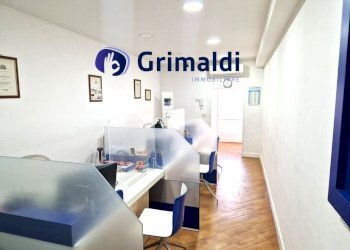 uff 2.jpg - Ufficio Napoli - foto 1