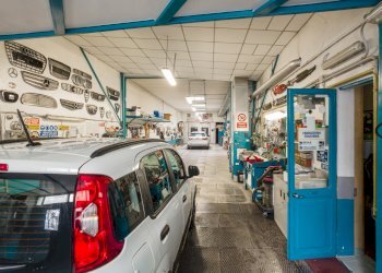 DJI_0128.jpg - Laboratorio Via Magenta, Torino (zona Crocetta) - foto 1