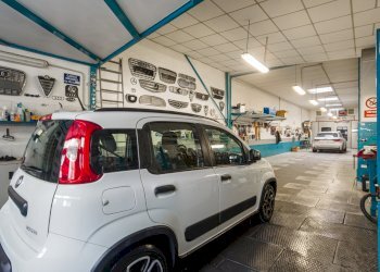 DJI_0131.jpg - Laboratorio Via Magenta, Torino (zona Crocetta) - foto 2