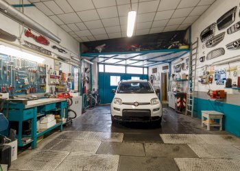 DJI_0144.jpg - Laboratorio Via Magenta, Torino (zona Crocetta) - foto 8