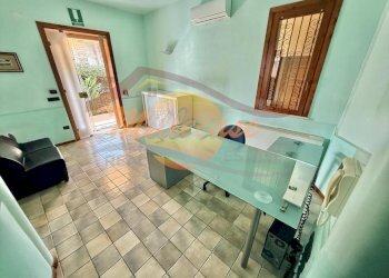 6e4a814b-635a-4531-a4ed-d6b92b358ce9.jpeg - Villa Via Brancati 54, Siracusa - foto 5