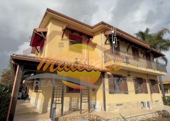 38a36ad5-5886-47d1-a732-3281225302a5.jpeg - Villa Via Brancati 54, Siracusa - foto 12