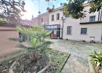 20260115_103040.jpg - Villa a Schiera Via Ragazzi del '99 8, Rovigo - foto 1