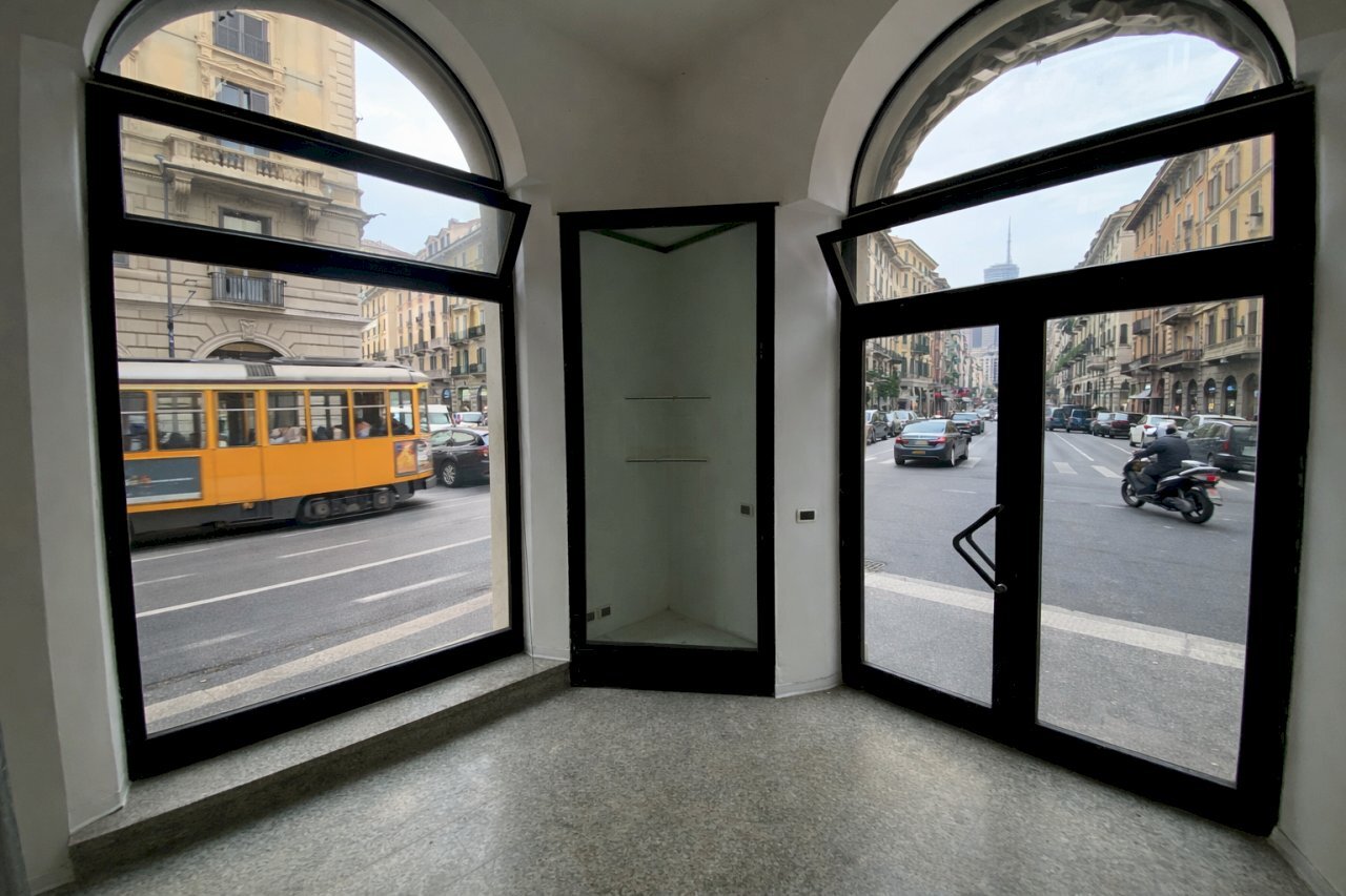 esterno.png - Commercial Premises Via Giuseppe Ulivi 2-c, Carrara - photo 1