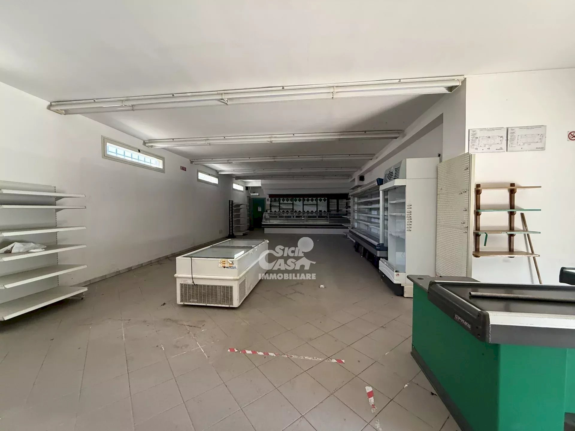 Shop Marsala - photo 3