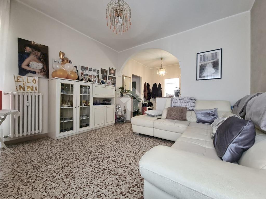 Appartamento Via Cavour, Orbassano - foto 1