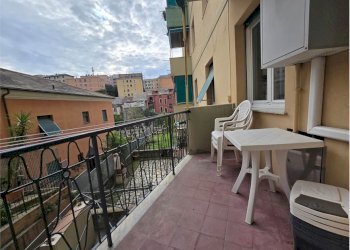 Bilocale Genova (zona Quarto) - foto 1