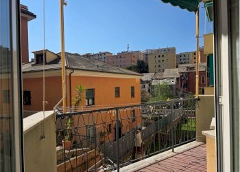 Bilocale Genova (zona Quarto) - foto 1