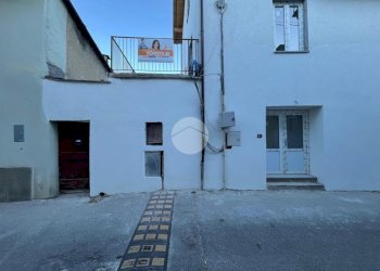 Two-room apartment Via Carle Costanzo, Barge - photo 3
