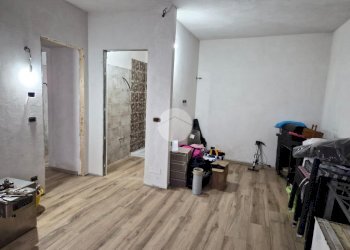 Two-room apartment Via Carle Costanzo, Barge - photo 9