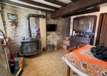 Semi-detached house Str. Cedogno, Neviano degli Arduini - photo 2